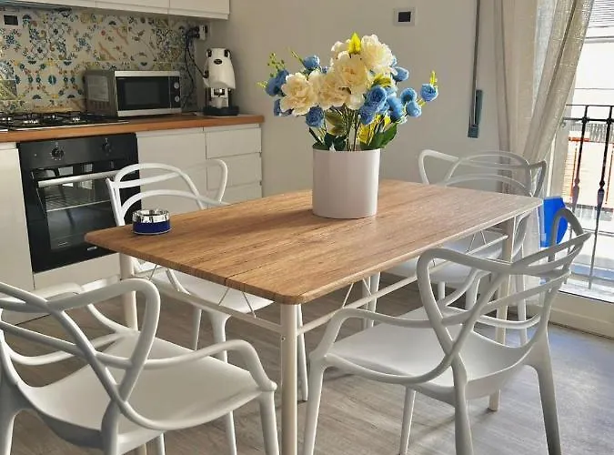 Zara Home - Free Parking